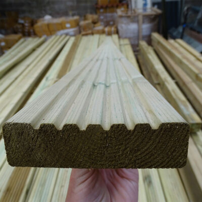 125mm x 38mm (120mm x 34mm) x 4.5m Decking Boards