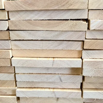 SEO title: 25mm Unsorted Redwood Boards 4.5m | W Burton & Sons